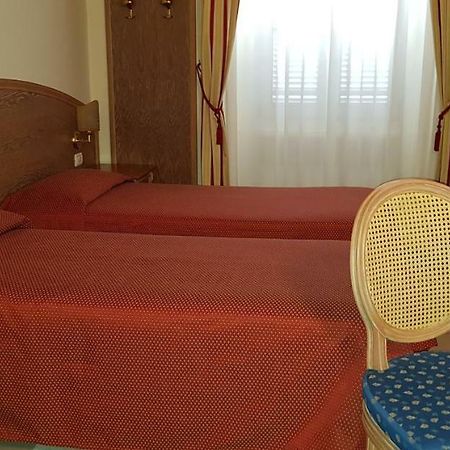 Hotel La Cupola Novara Luaran gambar